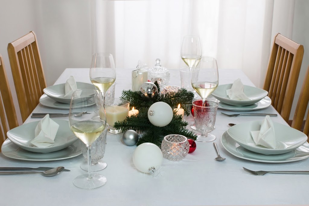 Fashion blogger Aurora Berill on elegant Christmas table setting decor